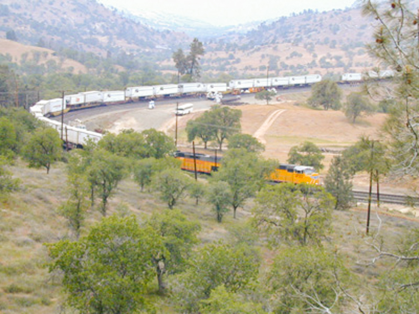 Tehachapi Loop, California - May 2, 2002