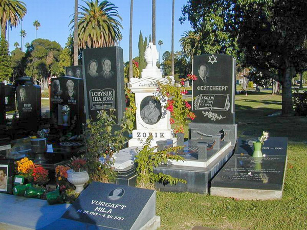 Hollywood Forever Cemetery
