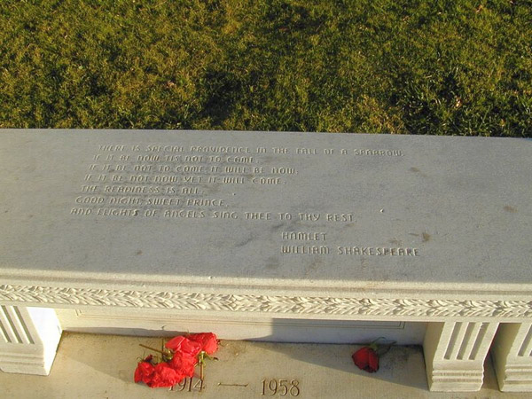 Hollywood Forever Cemetery, Tyrone Power gravesite