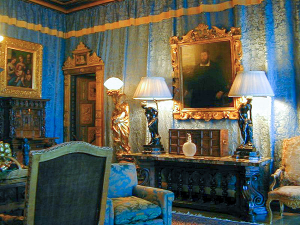 Hearst Castle at Christmas