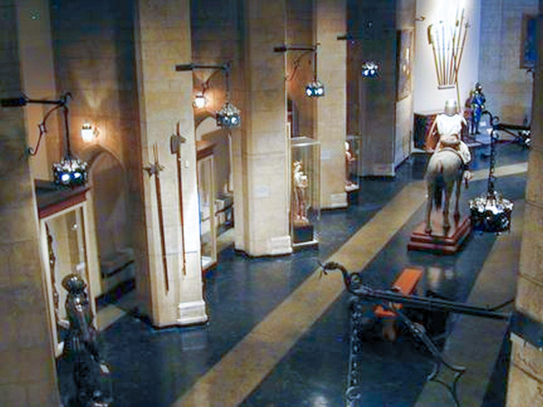 Higgins Armory Museum