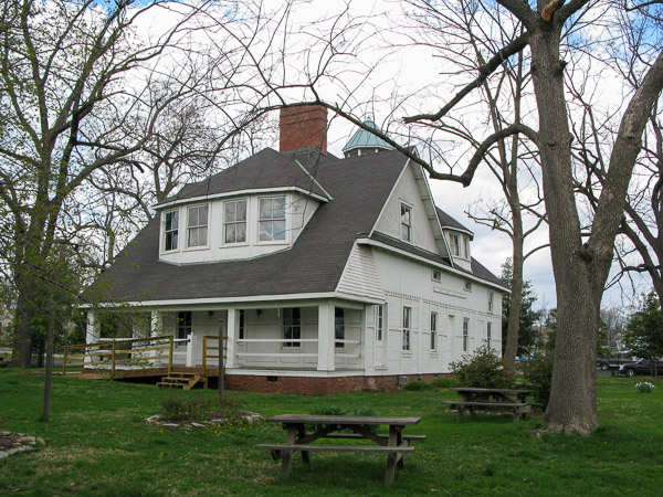 Howard Steamboat Museum