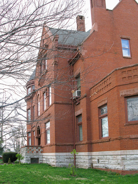Howard Steamboat Museum