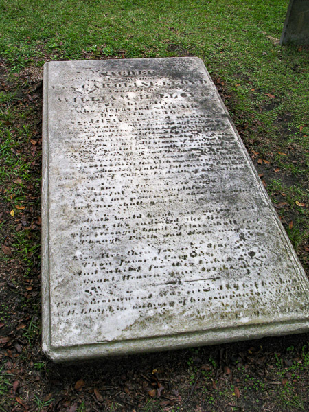 Colonial Park and cemetery