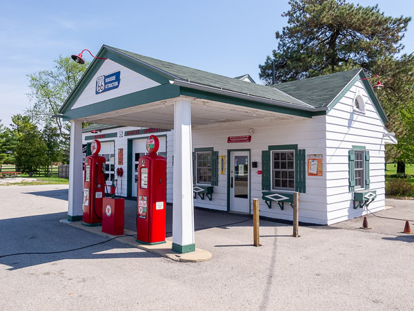 Service station, Dwight, IL