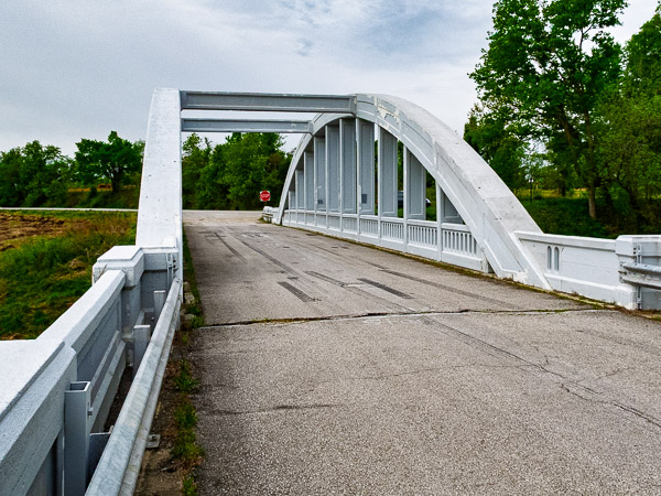 Bush Creek (rainbow) bridge in Cherokee County, Kansas