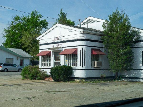 Boots Motel iCarthage, MO