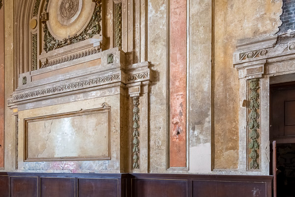 16th Street Train Station, main lobby