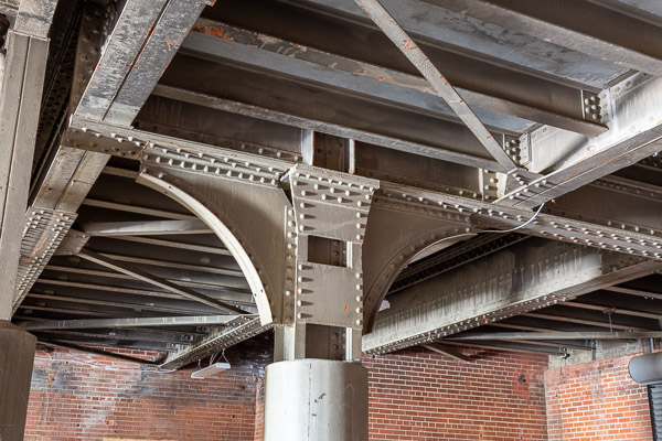 16th Street Train Station, bagage office