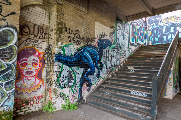16th Street Train Station, platform