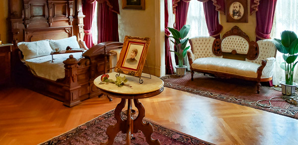 Winchester Mystery House