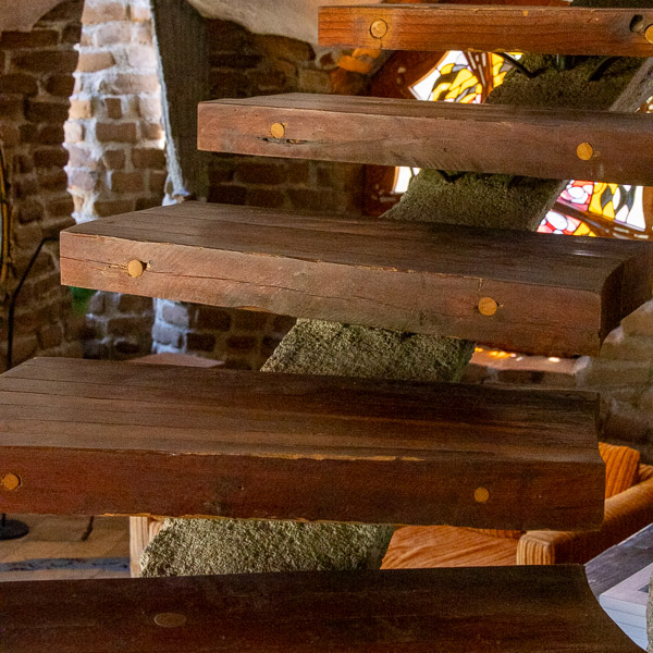 James Hubbell's Ilan-Lael