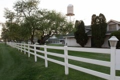 Driving Route 66, White Fence farm restaurant