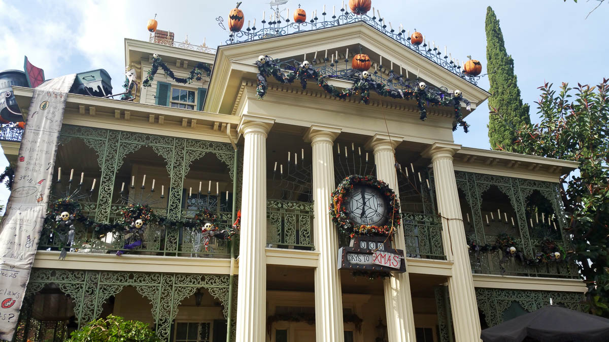 Haunted Mansion decked out for Halloween