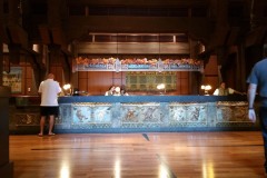 California Grand Htoel lobby