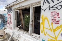 Abandoned Twin Arrows trading post along route 66