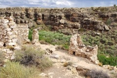 Two guns ghost town along route 66 in Arizona